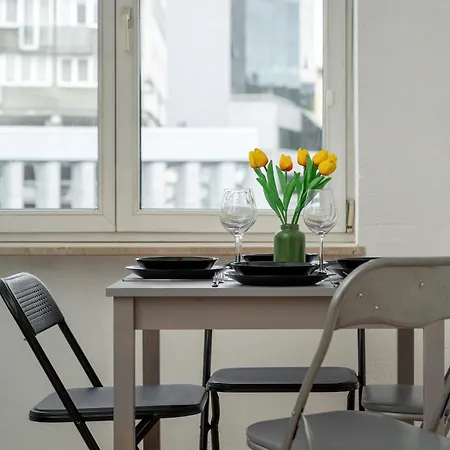 Przytulny Legionów Z Parkingiem By Renters