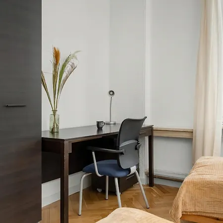 Apartamento Przytulny Legionów Z Parkingiem By Renters