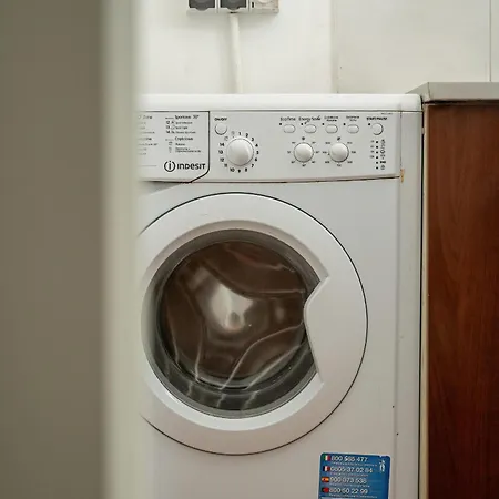 Apartman Przytulny Legionow Z Parkingiem By Renters Wrocław