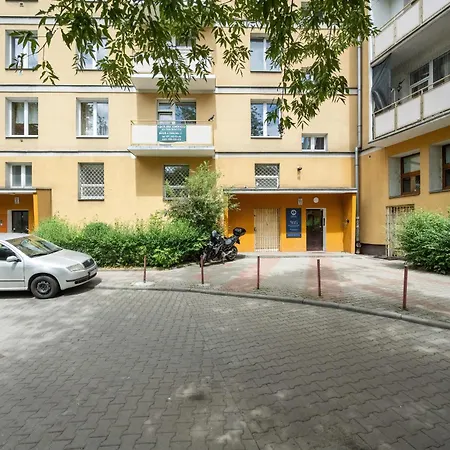 Przytulny Legionow Z Parkingiem By Renters * Vratislav