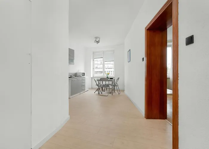 Przytulny Legionow Z Parkingiem By Renters Apartment Wroclaw