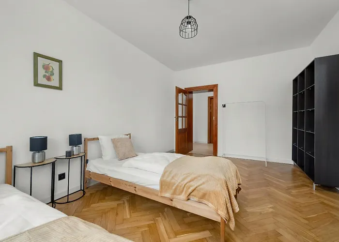 Apartamento Przytulny Legionów Z Parkingiem By Renters Wrocław