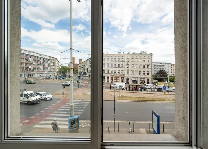 Apartment Przytulny Legionow Z Parkingiem By Renters Wroclaw